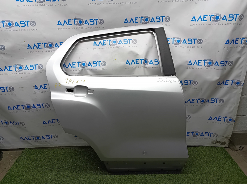 Door bare rear right Chevrolet Trax 15-22 silver WA636R, painted 0.2, 0.3, butt