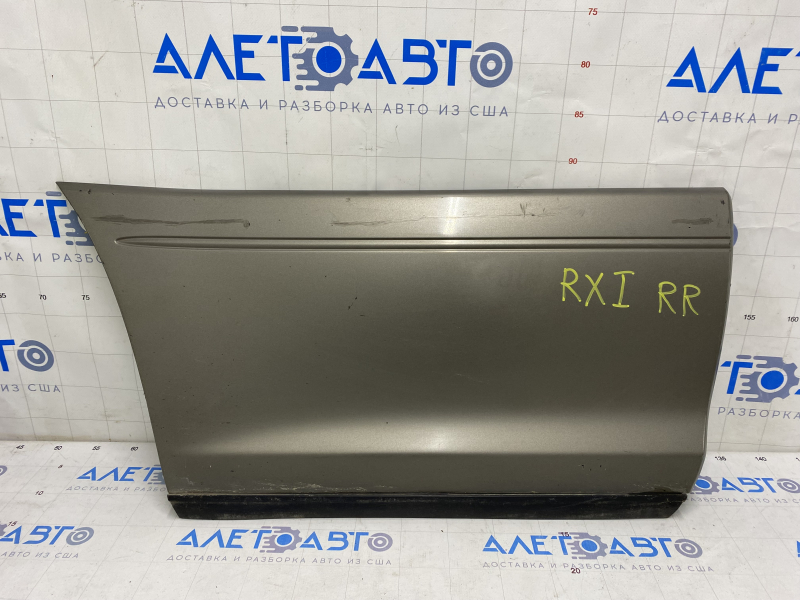 Door trim lower large rear right Lexus RX300 98-03 scratches