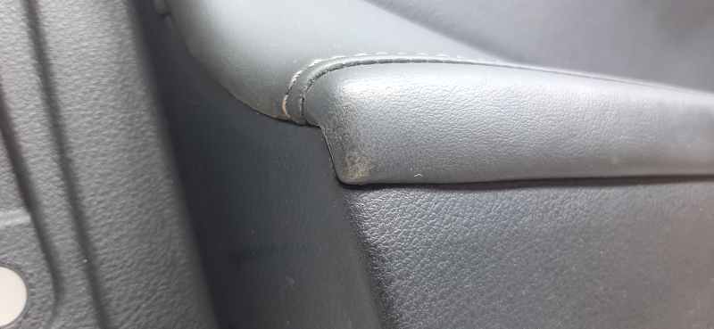 Door trim card front left Lexus ES300h ES350 13-18 black with black insert leather, armrest leather, molding under wood gloss, under seat memory, scuffs, scratches