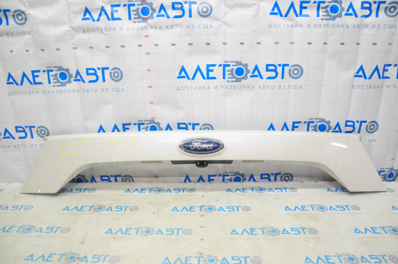 Upper trunk door molding with Ford Escape MK3 emblem 17-19 rest, under camera, emblem mount broken