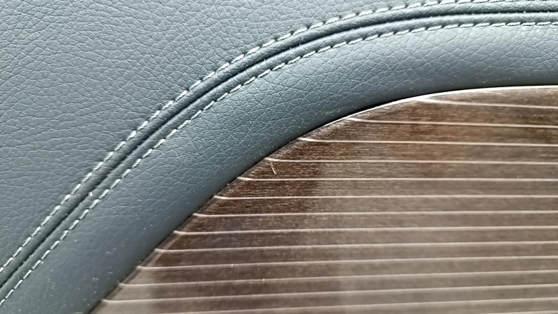 Door trim card rear left Mercedes W167 GLE 350 450 20-23 beige leather, glossy brown insert, Burmester, without curtain, scratches, dry-cleanable