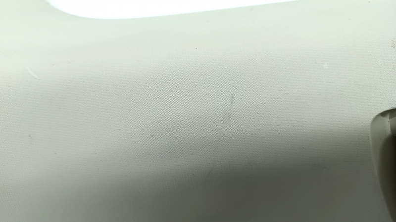 Rear pillar trim behind the right window Mercedes W167 GLE 350 450 20-23 beige, scratches, needs cleaning