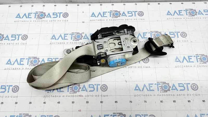 Driver's seat belt Mercedes W167 GLE 350 450 20-23 beige, shot, needs cleaning