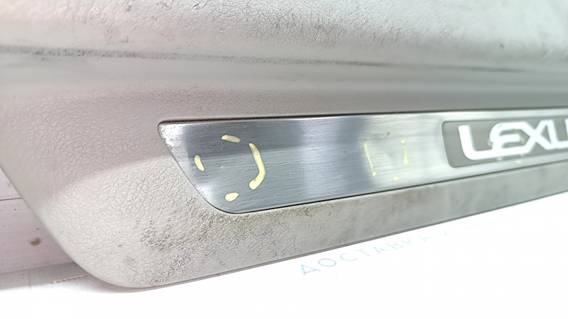 Front right door sill trim Lexus RX350 RX450h 10-12 gray, with chrome trim, worn, bumps on chrome