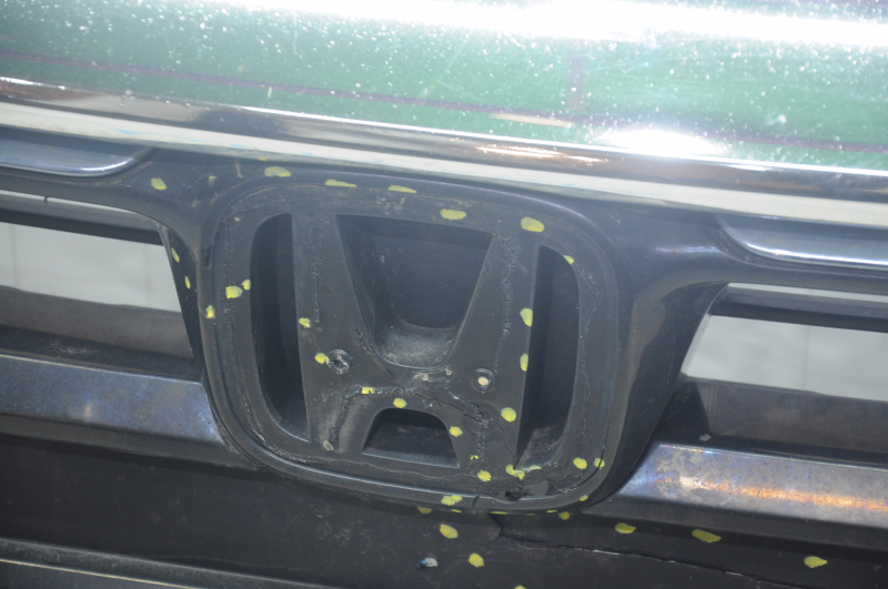 Radiator grille grill Honda Insight 19-22 complete without emblem cracks sand on molding