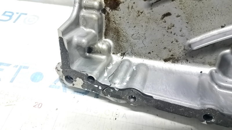 Oil pan for internal combustion engine Mercedes W167 GLE 350 450 20-23 3.0h M256 crack