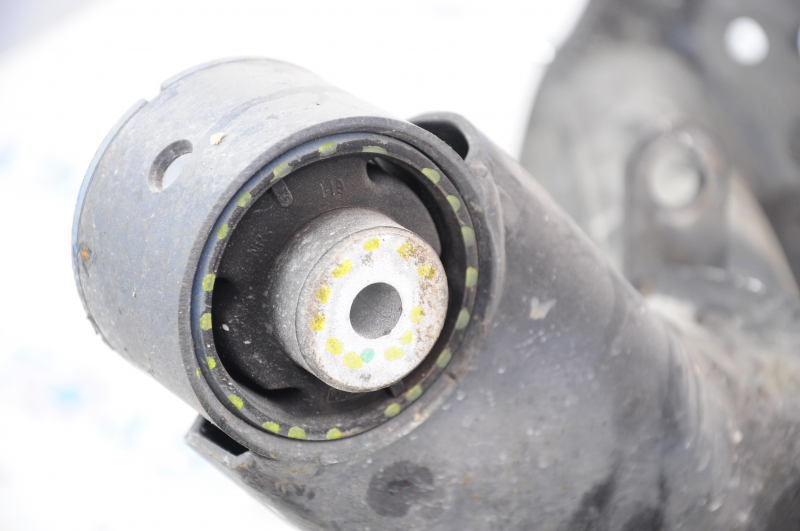 Rear beam Ford Fiesta 11-19 cracked S/B