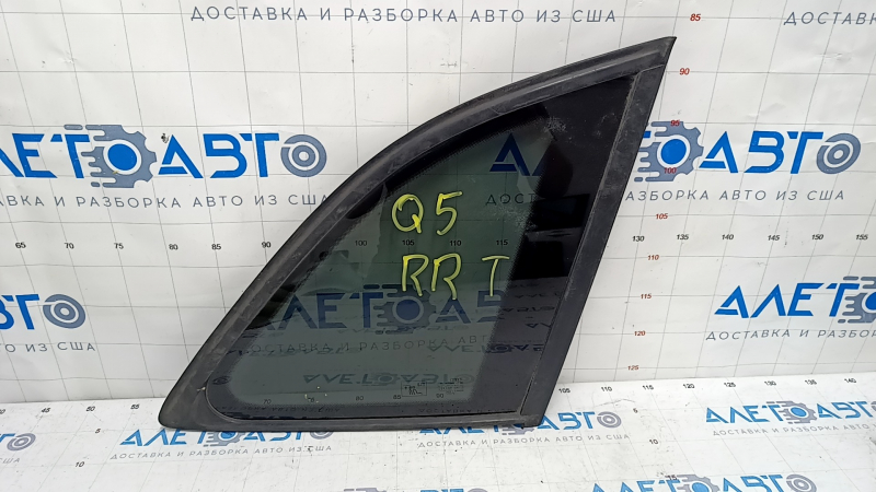 Window blind glass rear right Audi Q5 8R 09-17 scratches on glass