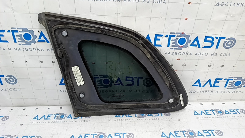 Window blind glass rear right Jeep Cherokee KL 14-18 black scratches on glass