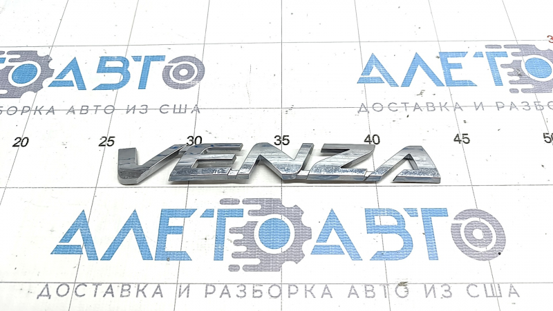 Emblem inscription "VENZA" trunk door Toyota Venza 21-