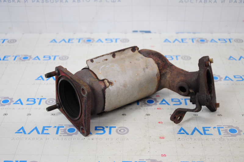 Rear catalytic converter Nissan Pathfinder 13-20 studs cut off