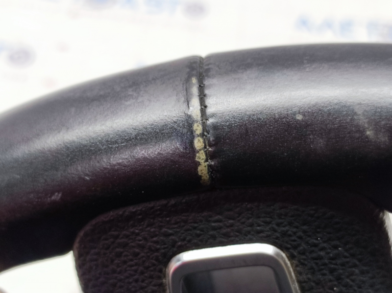 Naked steering wheel VW Passat b7 12-15 USA leather, black, scratches, small bumps, worn