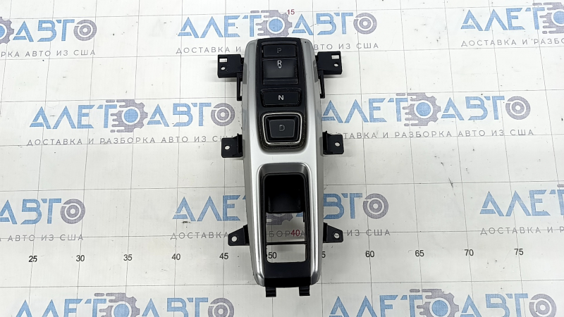 Honda Clarity 18-19 usa gear shifter buttons worn, scratches