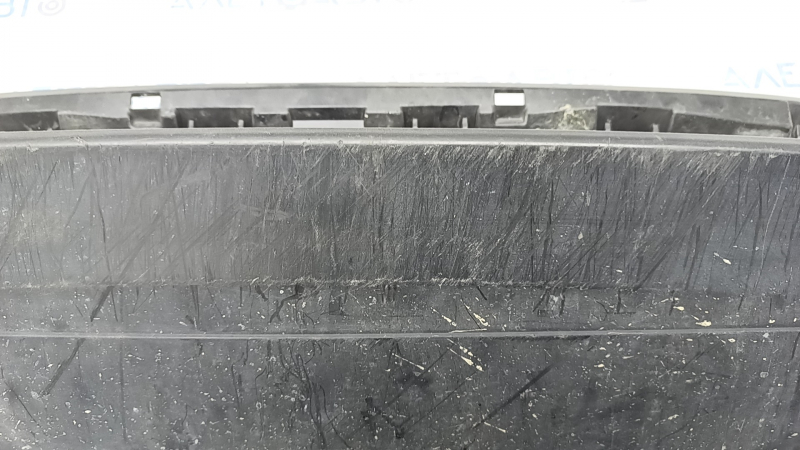 Lower grille front bumper center Honda Clarity 18-21 usa, scratches
