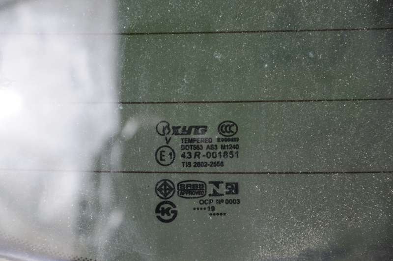 Naked trunk door with glass Subaru Forester 14-18 SJ graphite 61K, glass XYG, rust along the glass