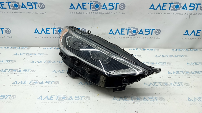 Front right headlight complete Ford Fusion mk5 17-20 LED, with DRL, sand, chip, broken fastener