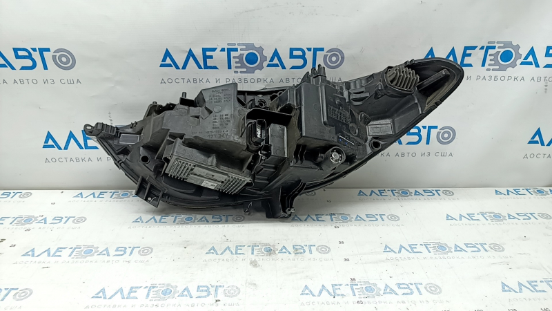 Front right headlight complete Ford Fusion mk5 17-20 LED, with DRL, sand, chip, broken fastener