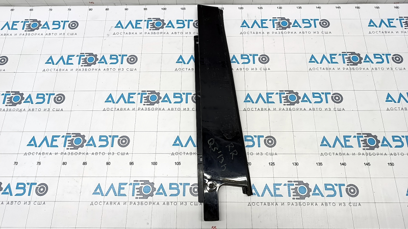 Door trim side rear right Audi Q5 8R 09-17 broken fastening, cracked
