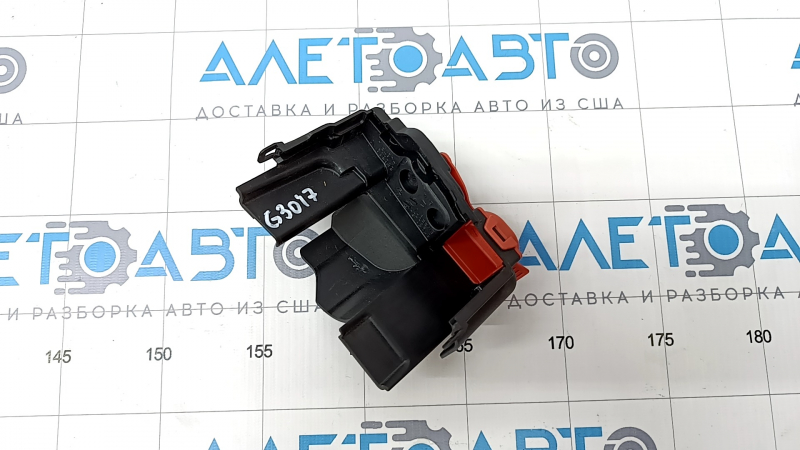 Cover of positive terminal of battery 12v BMW 5 G30 17-23 underhood