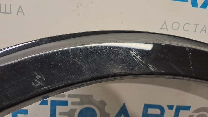 Front left fender arch trim Infiniti QX30 17- FWD broken fasteners, scratches, abrasions, crack