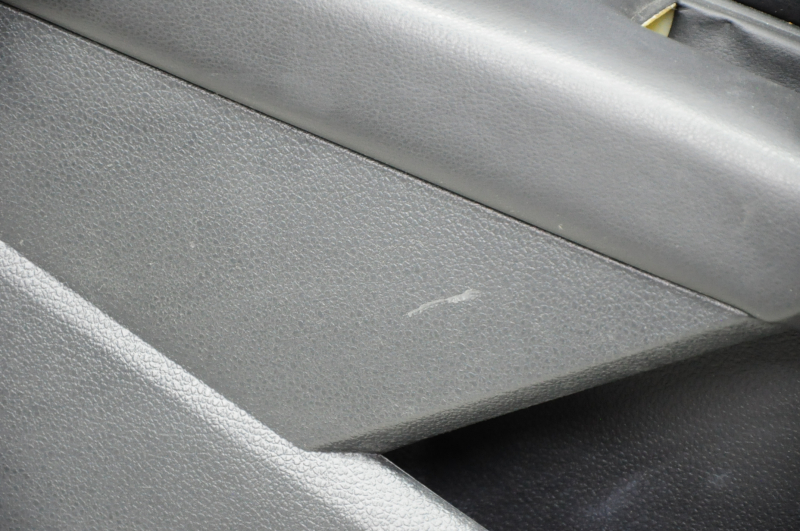Door trim card front left VW Passat b7 12-15 USA black with black insert leather, armrest leather, molding gray gloss, tears, broken crepe, scratches