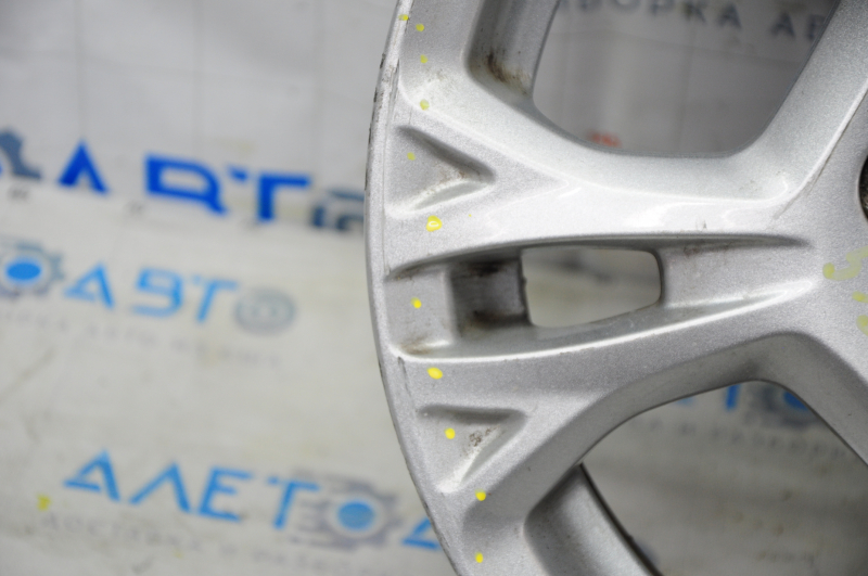 Wheel disk R15 Ford Fiesta 11-19 type 1 curb, paint peeled off
