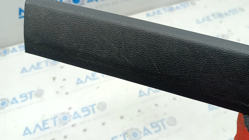 Door sill trim front left Ford C-max MK2 13-18 black, scratches