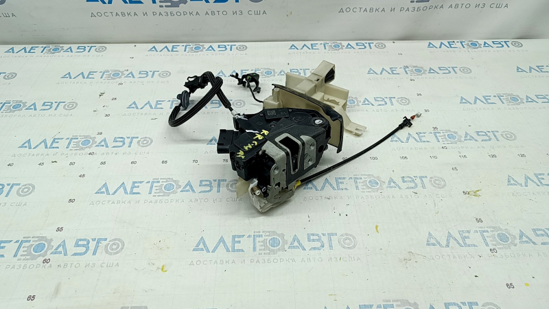 Ford C-max MK2 13-18 keyless rear right door lock, with glass guide, broken guide fastener