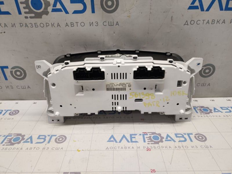 Instrument cluster Jeep Patriot 11-17 108k, broken fasteners, needs polishing