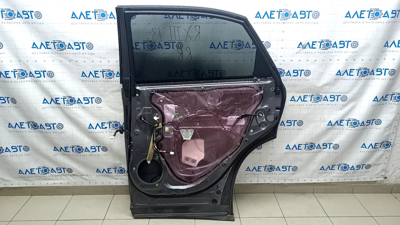 Door assembly rear right Lexus RX450h 10-15 hybrid, graphite 1H9, scratches on handle