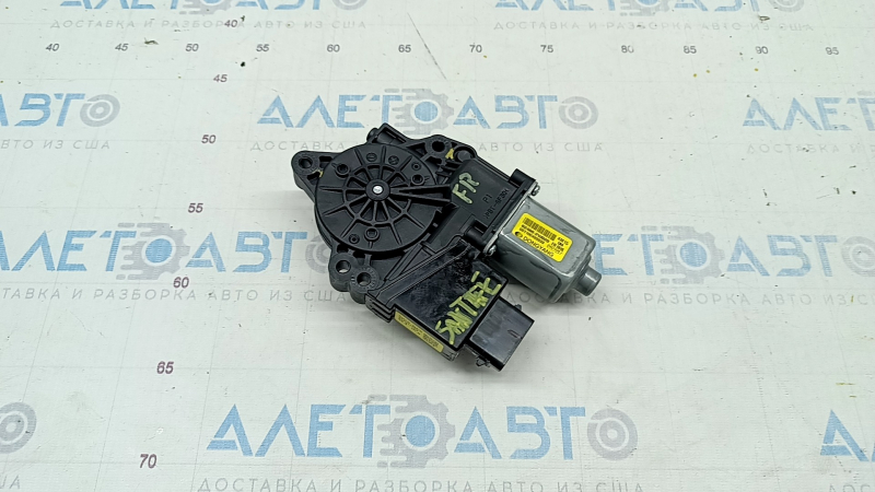 Motor for window lift front right door Hyundai Santa FE Sport 13-18