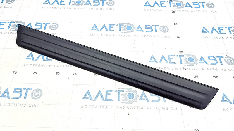 Door sill trim front left outer Toyota Camry v55 15-17 usa black, type 2, worn