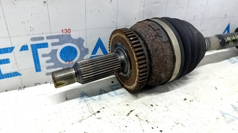 Drive axle shaft front left Hyundai Santa FE Sport 13-16 pre-rest 2.4 FWD rusty