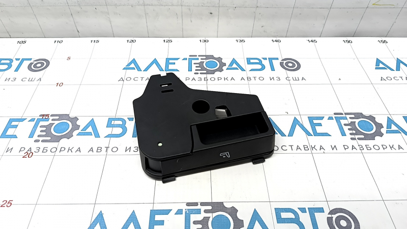 Rear seat folding lever right Alfa Romeo Giulia 17-