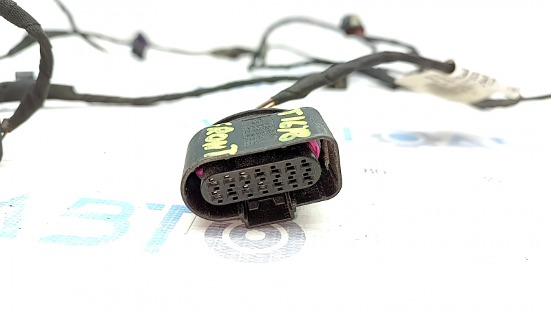 Wiring front bumper VW Tiguan 18 - for parking sensors