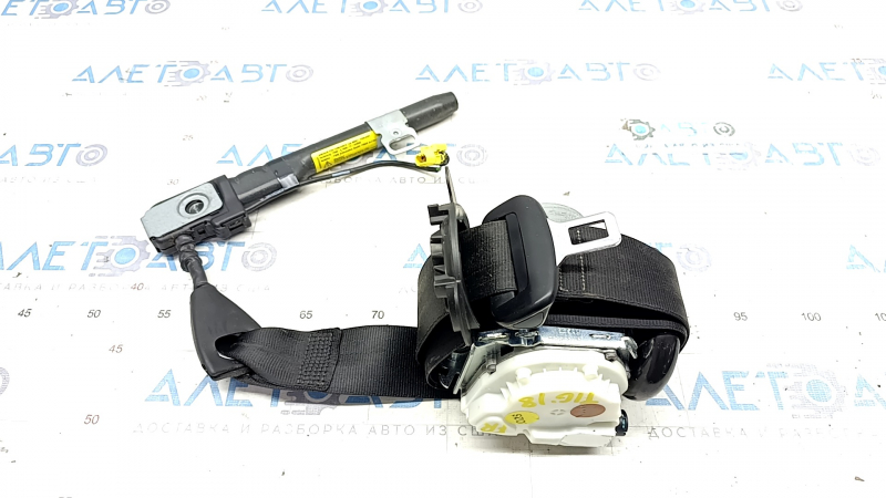 Passenger seat belt with tensioner VW Tiguan 18-21 black, shot, crack in fastening