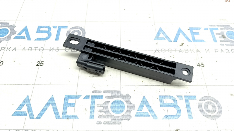 Nissan Rogue 21-23 Rear Door Keyless Antenna