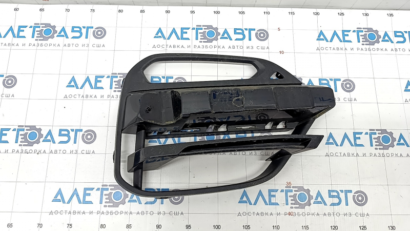 Lower grille of the front bumper right BMW X3 G01 18-21 under fog lights, without parking sensors