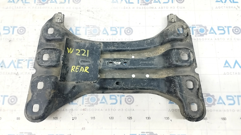 Mercedes W221 rear engine mount bracket