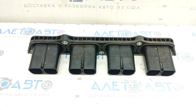 Intake manifold Nissan Rogue 21-23 2.5 lower part