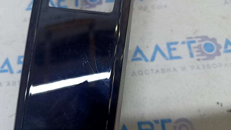 Hyundai Sonata center console trim 20-22 scratches