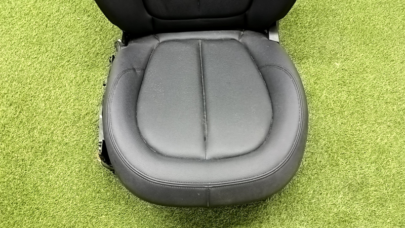 Passenger seat BMW X1 F48 16-19 without airbag, electric, heated, leather black, driftwood, electrics not working, for dry cleaning
