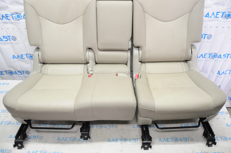 Rear row of seats 2nd row Toyota Prius V 12-17 beige leather, scratches on the back