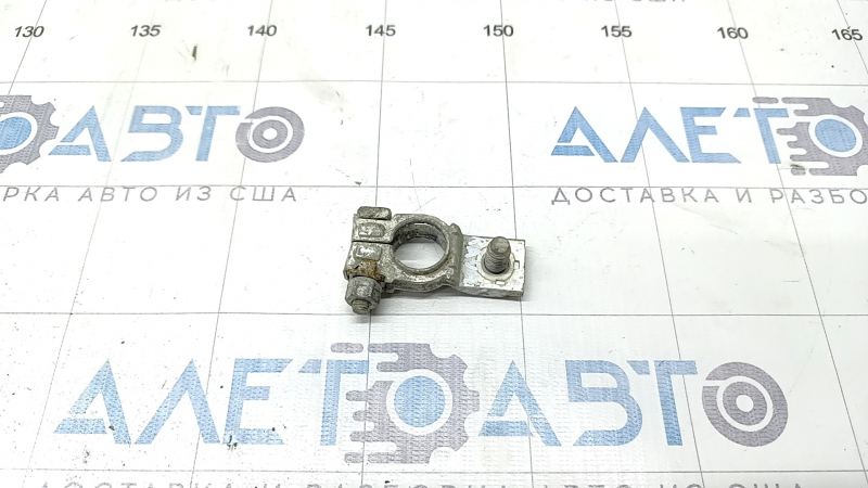 Positive terminal of battery Toyota Rav4 19- 2.5