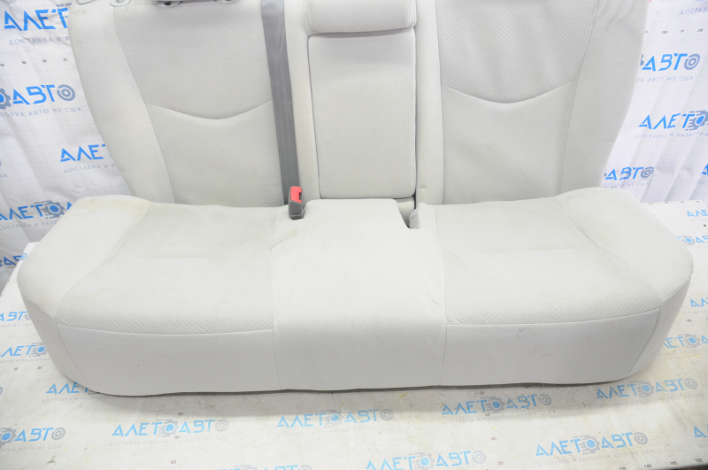 Rear row of seats 2nd row Toyota Prius 30 10-15 velor gray for cleaning