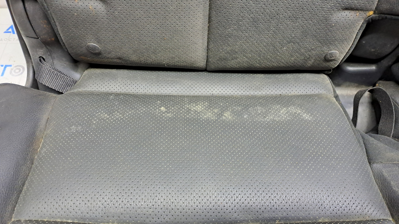 Rear row of seats 2nd row Nissan Murano z52 15-17 black leather, lining defect, dented, dry cleaning required
