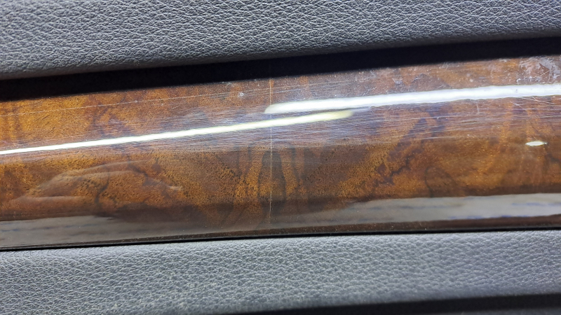 Door trim card front left Audi Q5 80A 18-20 black with wood insert, brown armrest, scratches, internal crack of the lining, armrest seam came apart