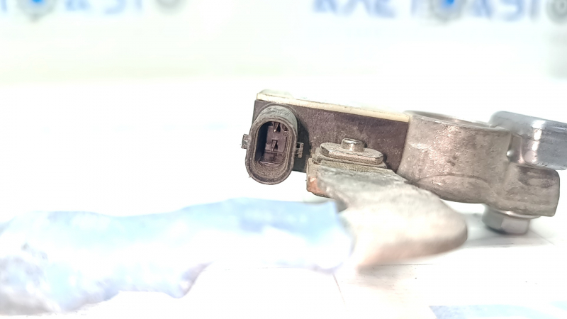 Negative terminal of battery Hyundai Sonata 11-15 type 2