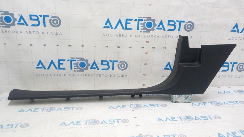 Door sill trim front left Chevrolet Volt 16 - black, scratches, broken fastening