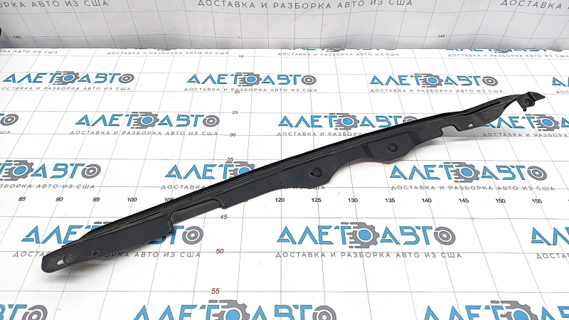 Wing seal door-wing right Lexus ES350 07-12 on the door